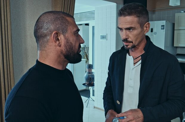 The Immigrant (2023) - photo 5