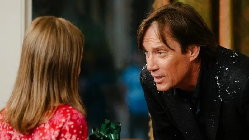 Origins of Christmas holiday: films to bring us back to the religious idea Still from the movie "Christmas angel" (2012)