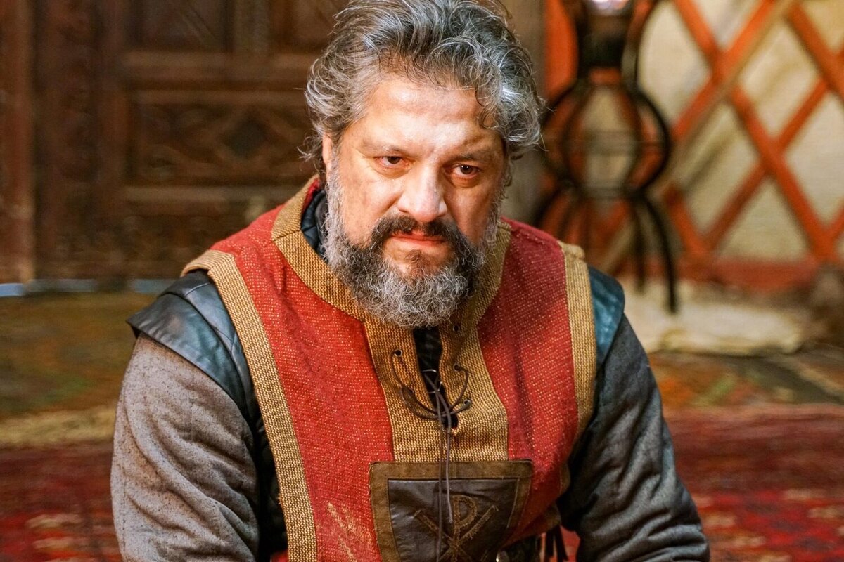 Испортили весь сериал: 5 героев "Основание: Осман", взбесивших зрителей Испортили весь сериал: 5 героев "Основание: Осман", взбесивших зрителей