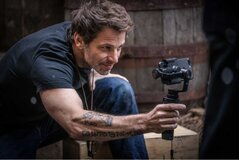 «В восторге»: Зак Снайдер высказался о фильме «Бэтмен» с Робертом Паттинсоном