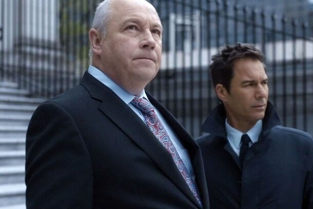 Вперед в прошлое: 7 захватывающих фильмов и сериалов о путешествиях во времени Вперед в прошлое: 7 захватывающих фильмов и сериалов о путешествиях во времени