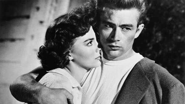 Жизнь как вспышка: 7 актеров с яркой карьерой, погибших до 30 лет Жизнь как вспышка: 7 актеров с яркой карьерой, погибших до 30 лет