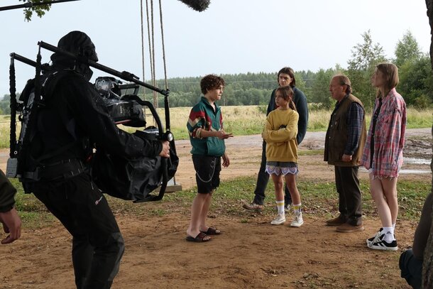 Начались съемки российского фэнтезийного сериала «Красное озеро» Начались съемки российского фэнтезийного сериала «Красное озеро»