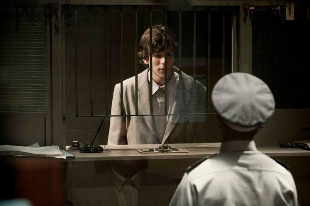 Нескучная классика: 7 нестандартных переосмыслений известных литературных произведений Нескучная классика: 7 нестандартных переосмыслений известных литературных произведений