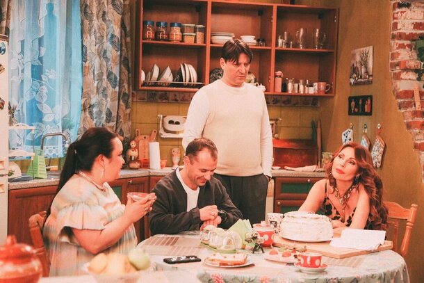 7 сериалов про неидеальные семьи, в которых ты узнаешь свою 7 сериалов про неидеальные семьи, в которых ты узнаешь свою
