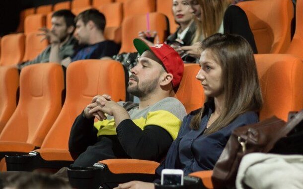 В Екатеринбурге состоялся светский пресс-показ фильма «Он и Она» от «Киноафиши» В Екатеринбурге состоялся светский пресс-показ фильма «Он и Она» от «Киноафиши»