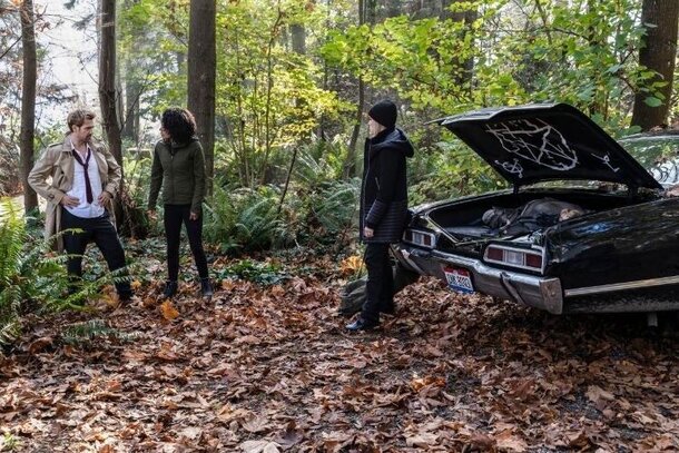 Фотофакт: сериал «Легенды завтрашнего дня» получит кроссовер со «Сверхъестественным» Фотофакт: сериал «Легенды завтрашнего дня» получит кроссовер со «Сверхъестественным»
