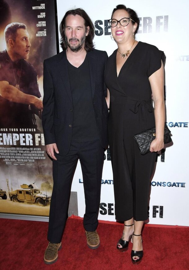 Семейный выход: Киану Ривз поддержал сестру-продюсера на премьере ее нового фильма Семейный выход: Киану Ривз поддержал сестру-продюсера на премьере ее нового фильма