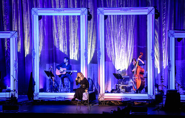 "Lara Fabian. Вечер вокруг света" - фильм-концерт в ККТ "Космос "Lara Fabian. Вечер вокруг света" - фильм-концерт в ККТ "Космос