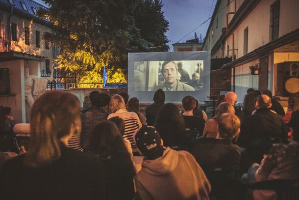 Кинопоказ "Эд Вуд" в кинотеатр на крыше "ROOF CINEMA"