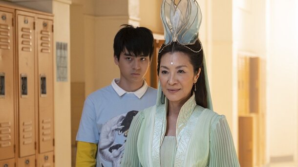 Два подростка спасают мир в трейлере сериала «Американец китайского происхождения»