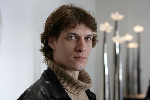 Режиссер Седрик Жименес снимет антитеррористический триллер «Ноябрь» во главе с Жаном Дюжарденом