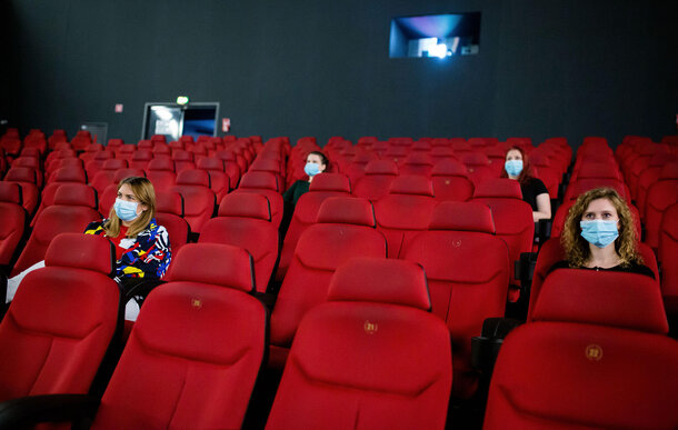 Правительство РФ оказало финансовую поддержку пострадавшим от пандемии кинотеатрам