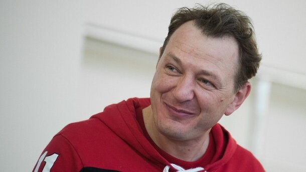 СМИ: «Современный театр антрепризы» уволил Марата Башарова 