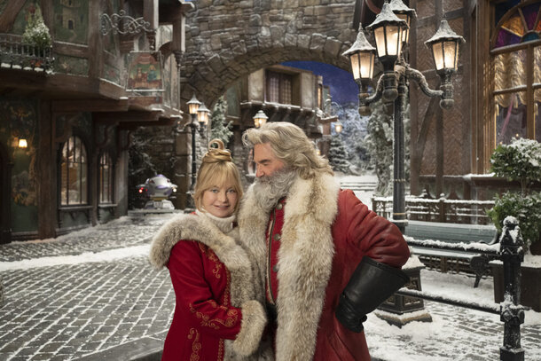 Курт Рассел и Голди Хоун в свежем трейлере фильма «Рождественские хроники 2» 