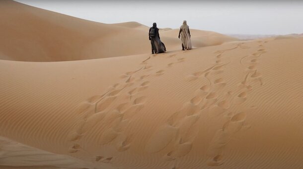 «Странная дымка в воздухе»: почему Дени Вильнёв снимал «Дюну» в пустыне Лива в течение самых жарких месяцев