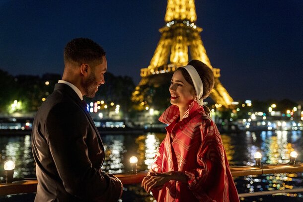 «Пока ты здесь — влюбляйся»: Netflix выпустил трейлер второго сезона «Эмили в Париже»