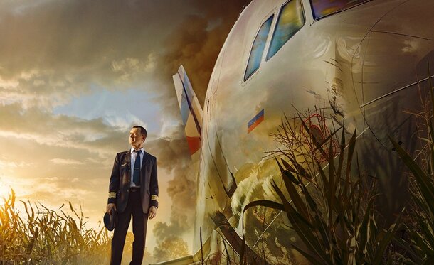 Летчик-герой совершает аварийную посадку в новом трейлере фильма «На солнце, вдоль рядов кукурузы» 