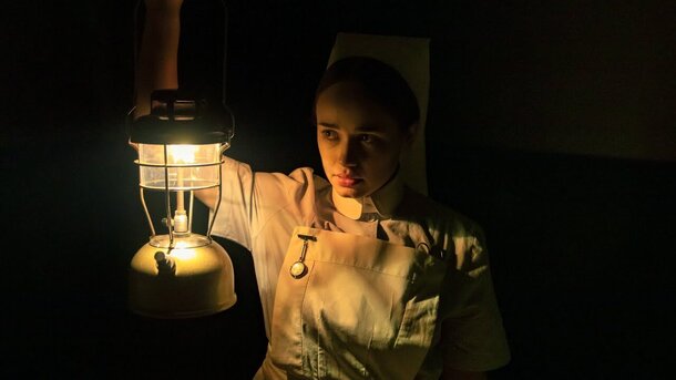 Медсестра Роуз Уильямс погружается в зловещую тьму в трейлере фильма ужасов «Власть» 