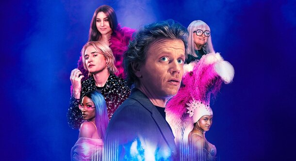 Моника Беллуччи становится звездой кабаре в трейлере сериала «Это Париж!»
