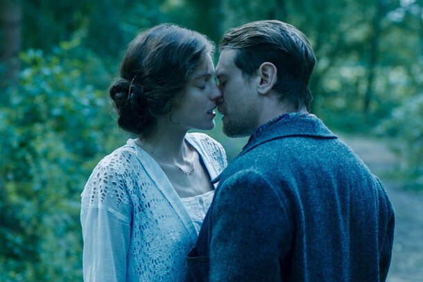 Эмма Коррин пылает страстью к леснику в трейлере новой экранизации «Любовника леди Чаттерли» 