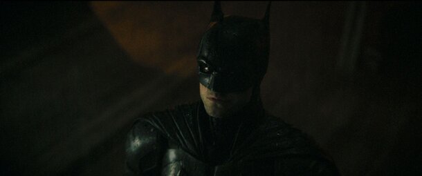 Отчаянный мститель Роберт Паттинсон: студия Warner Bros опубликовала новый синопсис «Бэтмена»