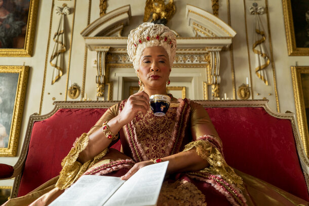 Netflix готовит спин-офф «Бриджертонов» о молодой королеве Шарлотте