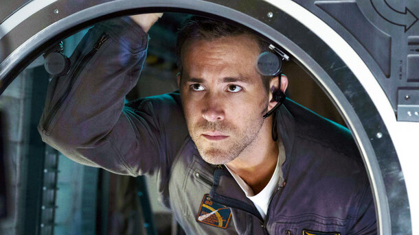 Самый недооцененный sci-fi фильм десятилетия наконец-то на Netflix (в нём сыграл Райан Рейнольдс)