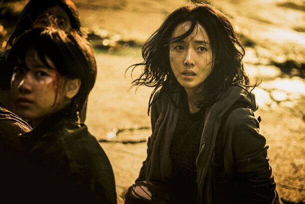 «Лучше большинства зомби-фильмов»: критики оценили «Поезд в Пусан 2» 