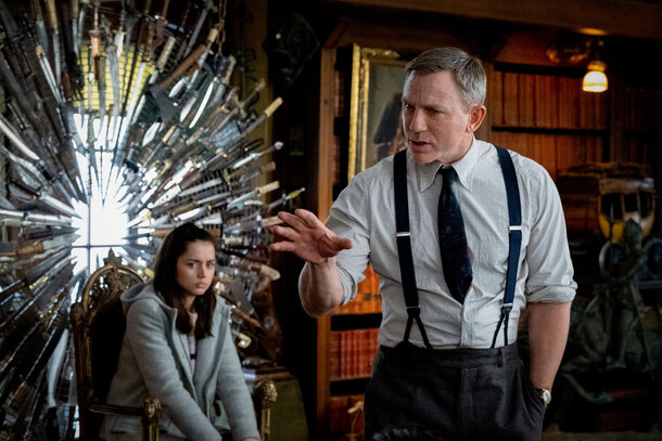 Больше не Бонд: Дэниел Крэйг готов вернуться к роли детектива Бланка в сиквеле «Достать ножи» 