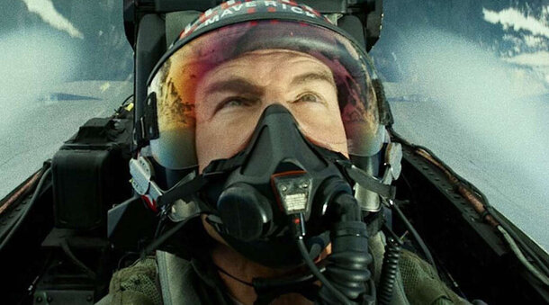 Без CGI: Том Круз за штурвалом самолета в видео со съемок «Топ Ган: Мэверик» 