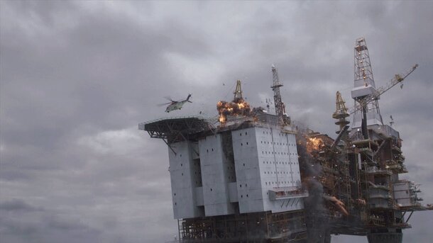 Добыча нефти оборачивается монументальным катаклизмом в трейлере норвежского фильма-катастрофы «Пылающее море»