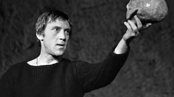Владимир Высоцкий был лишен роли в фильме «Земля Санникова»