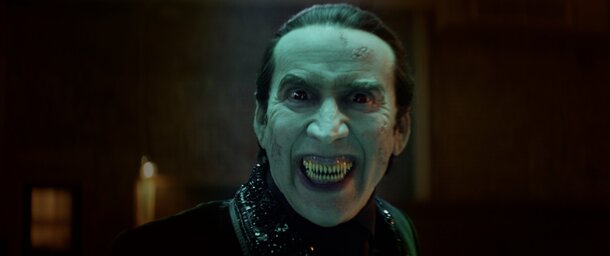 Николас Холт хочет избавиться от вампира Николаса Кейджа в финальном трейлере «Ренфилда» 