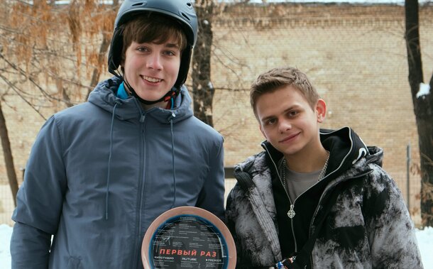 Начались съемки подросткового сериала «Первый раз» с Алексеем Онеженым и Полиной Гухман