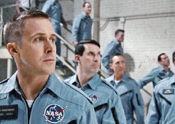 Райан Гослинг в образе астронавта Нила Армстронга