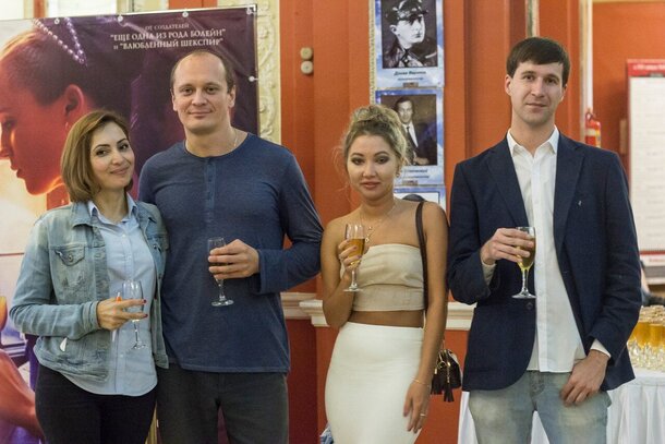 «Киноафиша» провела пресс-показы фильма «Тюльпанная лихорадка» в пяти городах России