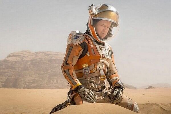 Первые кадры: Мэтт Дэймон в роли астронавта в «Марсианине»