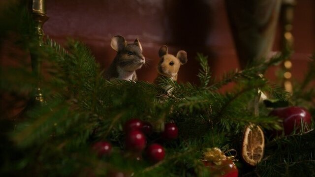 Люди мешают мышатам отпраздновать Рождество в трейлере фильма «Мышиный переполох» Люди мешают мышатам отпраздновать Рождество в трейлере фильма «Мышиный переполох»