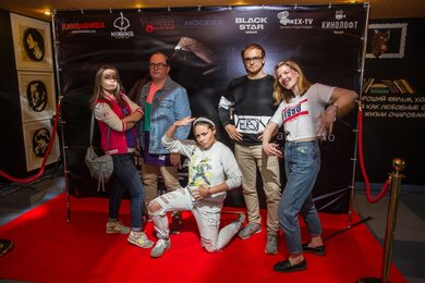 «Киноафиша» провела предпремьерный пресс-показ фильма «2Pac: Легенда» «Киноафиша» провела предпремьерный пресс-показ фильма «2Pac: Легенда»
