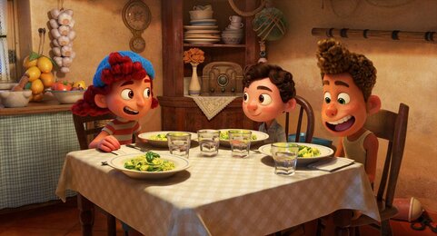 «Лука»: Disney и Pixar представили свежий отрывок, документальный ролик и новые постеры «Лука»: Disney и Pixar представили свежий отрывок, документальный ролик и новые постеры