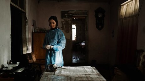 Жесточайший месяц: вышел трейлер признанной грузинской драмы «Апрель»