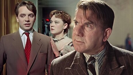 Из-за «Карнавальной ночи» в нашей жизни появились 2 традиции: одна дикая, другую обожают миллионы