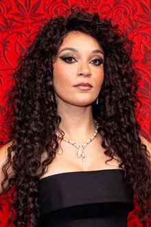 Джейд Олиеберг