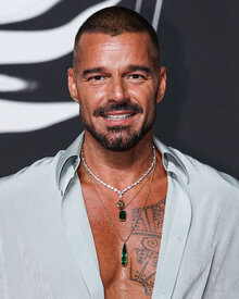 Рики Мартин