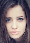 Holly Earl