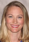 Sarah Wynter