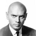 Юл Бриннер