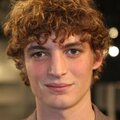 Niels Schneider