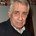 Филип Бейкер Холл